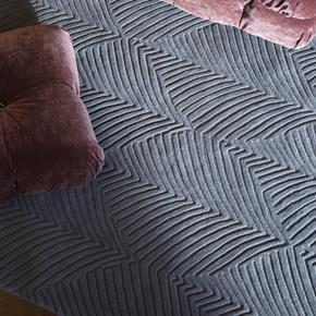 Jednobarevný kusový koberec Wedgwood Folia 2.0 coll grey 38904